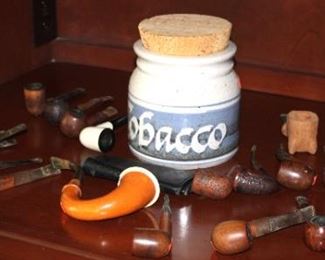 Lots of Collectible Pipes