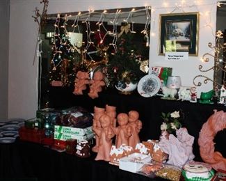 Lots of Christmas and Holiday by Chet