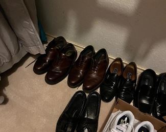 men's shoes, size 8