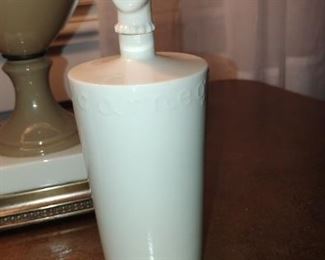 RARE, ANTIQUE, ART DECO, GREEN MARK LENOX PORCELAIN SKIN FRESHENER (HATTIE CARNEGIE)