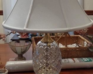 VINTAGE WATERFORD CRYSTAL PINEAPPLE LAMP