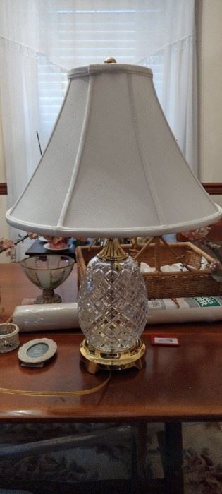 VINTAGE WATERFORD CRYSTAL PINEAPPLE LAMP
