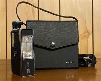 Vivitar Flash with Case