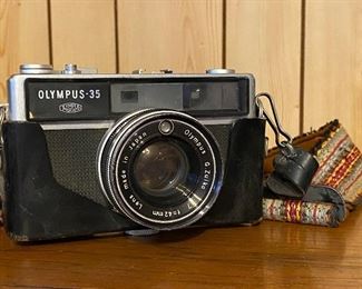 Vintage Olympus-35  Camera