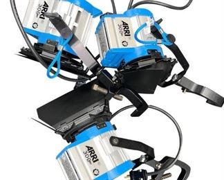 Arri 300 Portable Lightweight 300W Fresnel Spotlight
