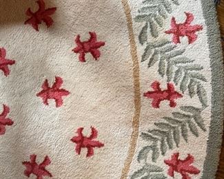 Fleur De Lis Round Wool Rug. Measures 6’ D.