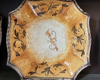 Operanova - Made In Italy (Horchow): Set of 8 Dinner Plates, Set of 8 Bowls, Set of 8 Salad Plates. Photo 2 of 4.