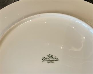Rosenthal Gold Rim China. Set of 8 Dinner Plates. Photo 2 of 2.
