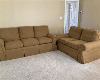 Key City Couch Loveseat