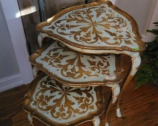 Florentine nesting tables