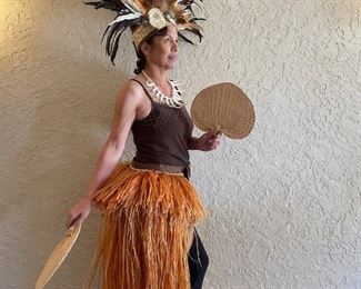 Hawaiian dance costumes, detailed and authentic