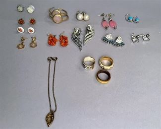 Group Of Costume And Fashion Jewelry
