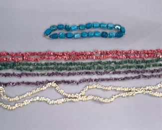 Group Of 4 Beaded Fashion Necklaces And 1 Bracelet
