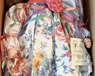 Robin Woods Doll - The American Children Collection - Isadora
