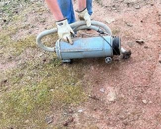Old vac! Still runs!