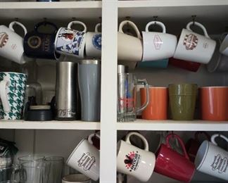 Lots of Mugs 