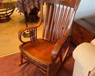 Antique oak rocking chair 