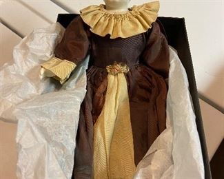 Assorted vintage dolls - porcelain