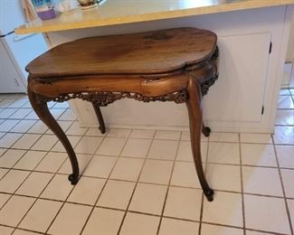table $100