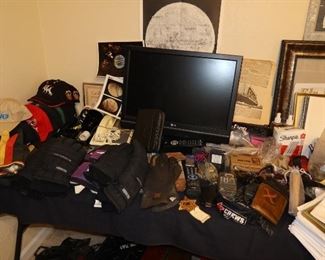 Computer - Caps - Misc.