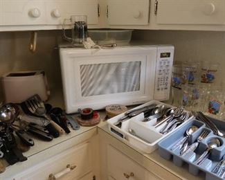 Silverware - Utensils - Microwave