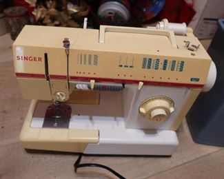Singer Sewing Machine