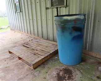 Pallet - barrel