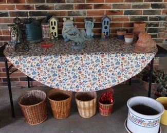 Pots - Yard Decor