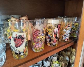 Assorted Ed Hardy tumblers