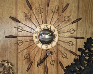 MCM atomic wall clock