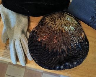 Beaded purse and gloves