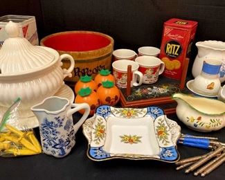 Closing Sat 4/1 8pm. Pickup: Mon 4/3 from 4-6pm. Please click here to see more photos, descriptions, and current bids:&nbsp;https://ctbids.com/estate-sale/20128