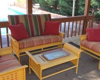 "Tall Pines & Great Finds" in Augusta, GA Starts Closing Mon 4/3 8pm. Pickup: Tue 4/4 1-6pm. Please click here to see more photos, descriptions, and current bids:&nbsp;https://ctbids.com/estate-sale/20911