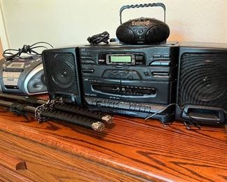 multiple jam box stereos