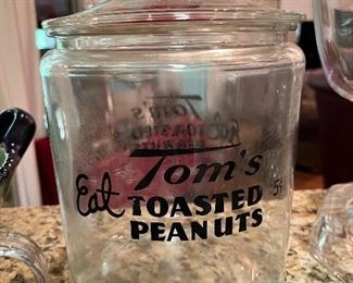 Tom's Roasted Peanuts jar