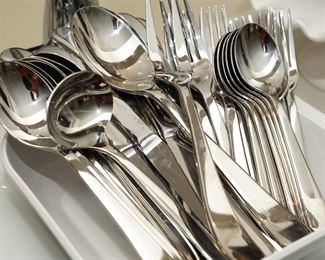 Ginkgo by Hemlick stainless flatware 32 pieces