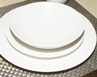 Neil Lane by Fortessa Trilliant dish set-32 pieces