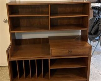 MidCentury Adjustable Desk