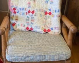Antique (Early 20th century) hand made quilts