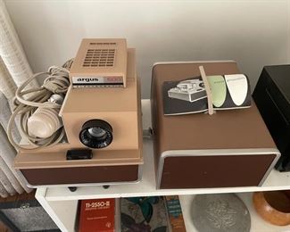 Vintage Argus 500 projector 
