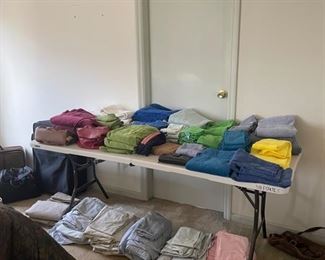 ....and more linens 