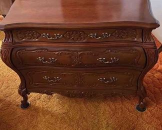 Victorian Style Chest Of Drawers