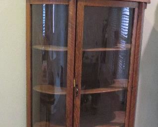 Curio cabinet