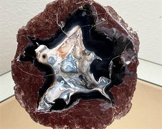 Polished Natural Thunderegg Agate Mineral Rock 8x7.5x5.5in	HxWxD
