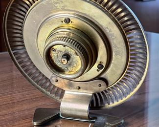 Sun Clock 1940s Heinrich Johannes Möller for Kienzle Vintage Bauhaus Desk	6 x 5.75 x 2.5in	HxWxD
