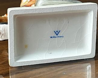 Vintage Hummel Goebel Merry Wanderer 11 2/01 Figurine 	4.25 inches high.	
