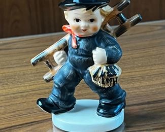 Vintage Hummel Goebel Chimney Sweep KF40 Figurine	5.5 inches high.	
