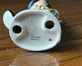 Vintage Hummel Goebel Chimney Sweep KF40 Figurine	5.5 inches high.	
