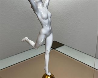 Karl Tutter Für Hutschenreuther Sun Child Porcelain Statue Germany	13 inches high	
