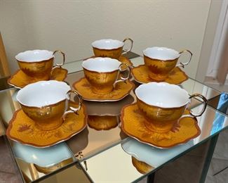 6pc Yamasen Gold Collection Cups & Saucers	3in H	
